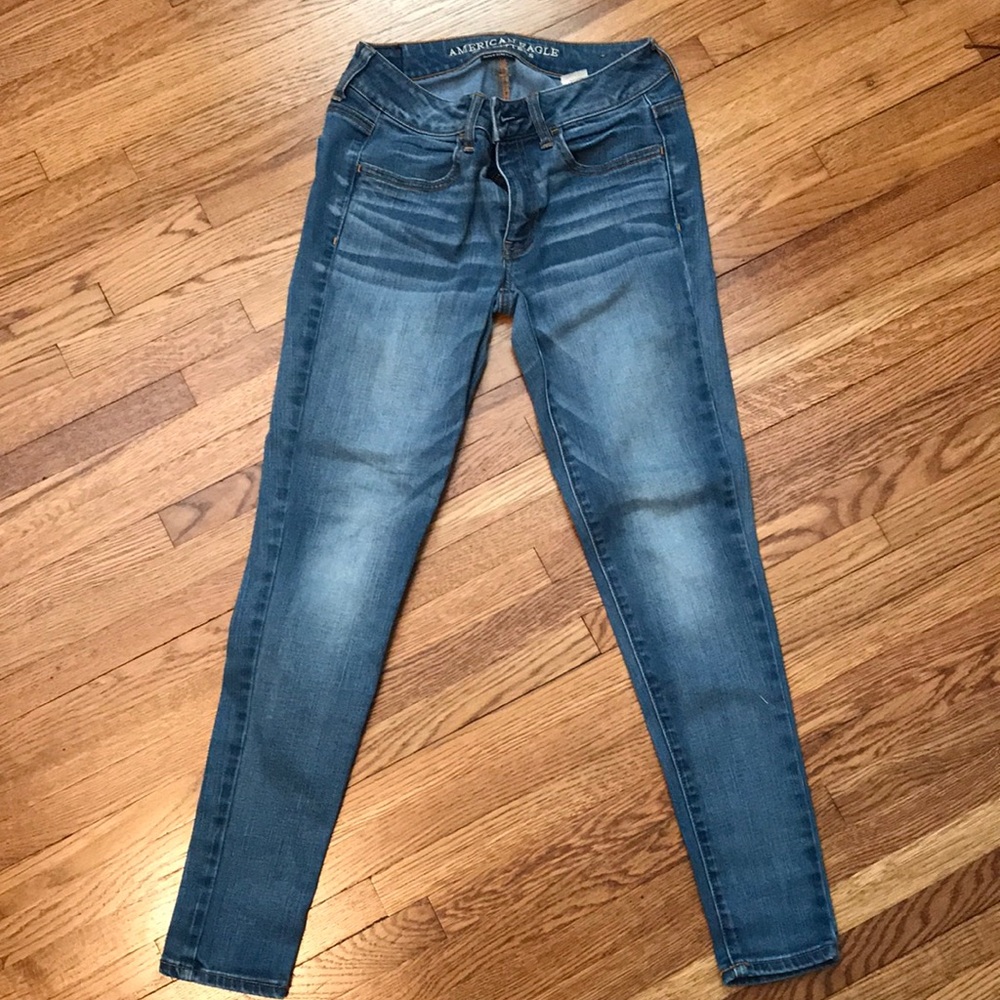 Size 2 American Eagle Jeggings
